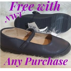 ❗FREE NWT Size 5 Big Girl Mary Janes❗